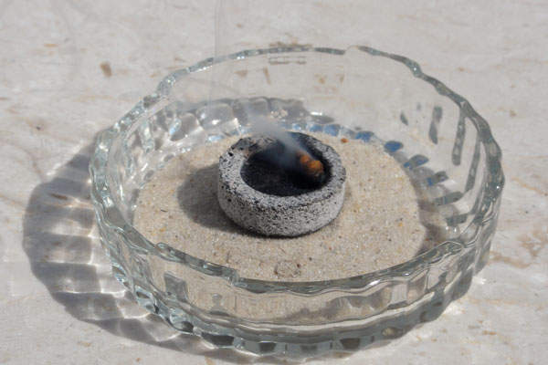 Charcoal herbal incense disc